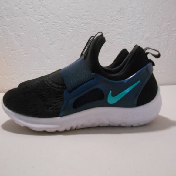 nike renew freedom slip on